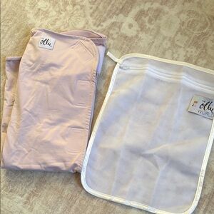 Ollie Swaddle with Mesh Bag